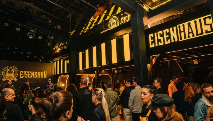EisenHaus-reabre-em-Blumenau-e-reforca-conexao-historica-da-Eisenbahn-com-a-cidade.jpg