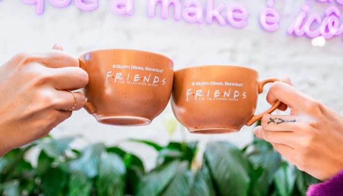 Quem-Disse-Berenice-celebra-Dia-do-Amigo-com-cafes-gratuitos-em-collab-inspirada-em-Friends.jpg