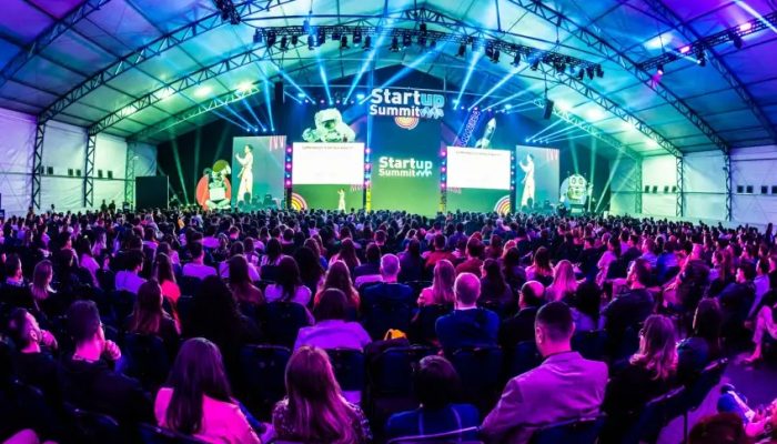 STARTUPSUMMIT_DIA2_PUGNPLAY-160-scaled_p32679_thumb_resized.jpg